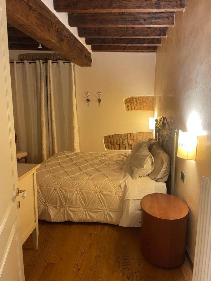 Antica Corte Hotel Residence Di Charme Ferrare Extérieur photo